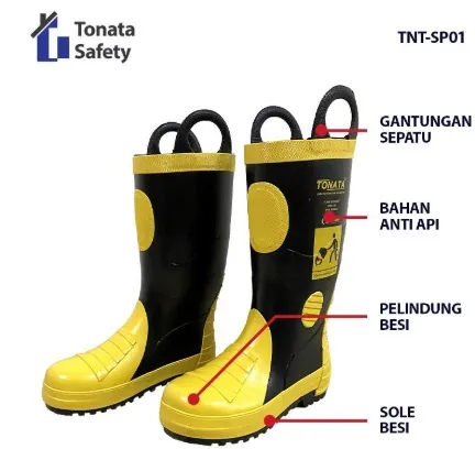 Sepatu boot pemadam kebakaran dengan pelindung besi